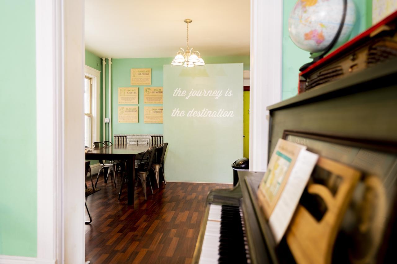 Hi - Madison Hostel ภายนอก รูปภาพ
