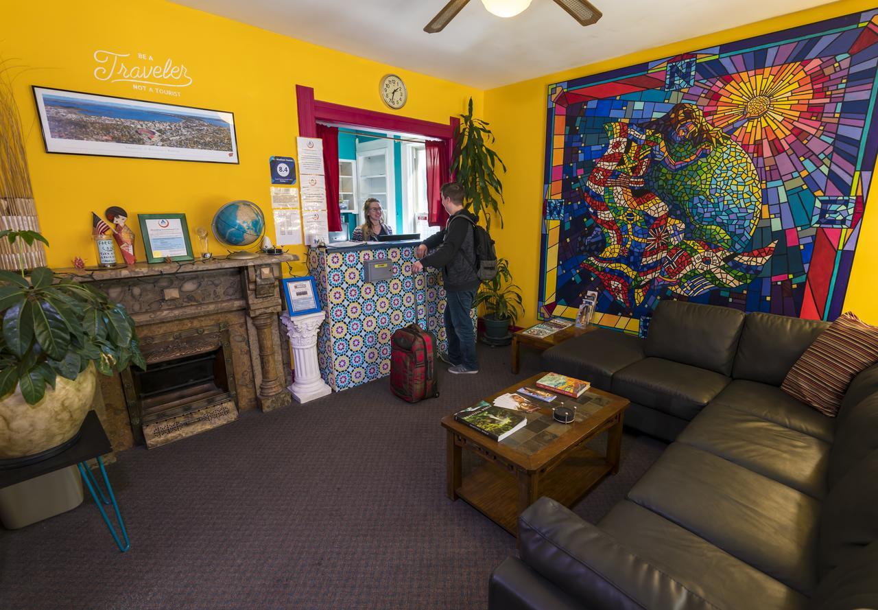 Hi - Madison Hostel ภายนอก รูปภาพ